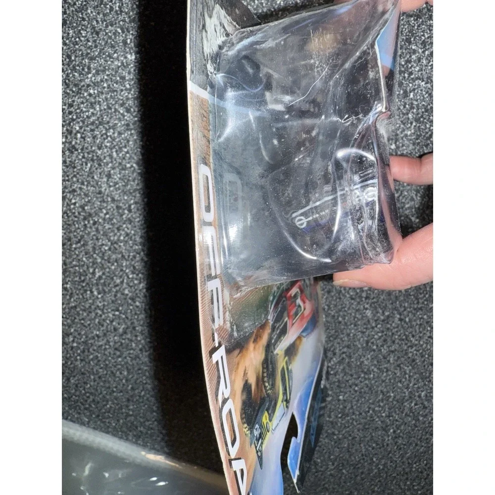 MaisTo 2021 Ford Bronco AMSOIL SEMA 2024 Exclusive New 1:64 Sealed!‎